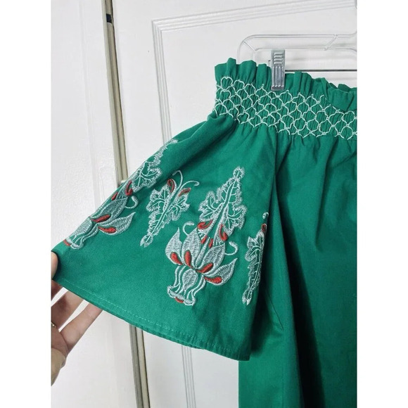 Bleuh Ciel Blouse L Off Shoulder Green Floral Embroider Cottagecore Smocked Boho - Picture 2 of 9